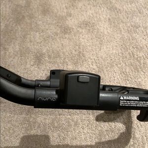 Nuna Pipa car seat base for UB Vista